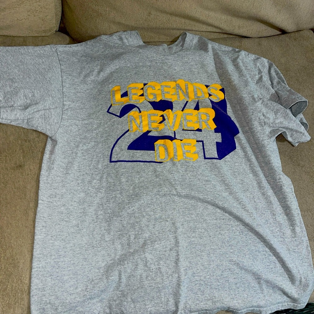 Lakers T-shirt